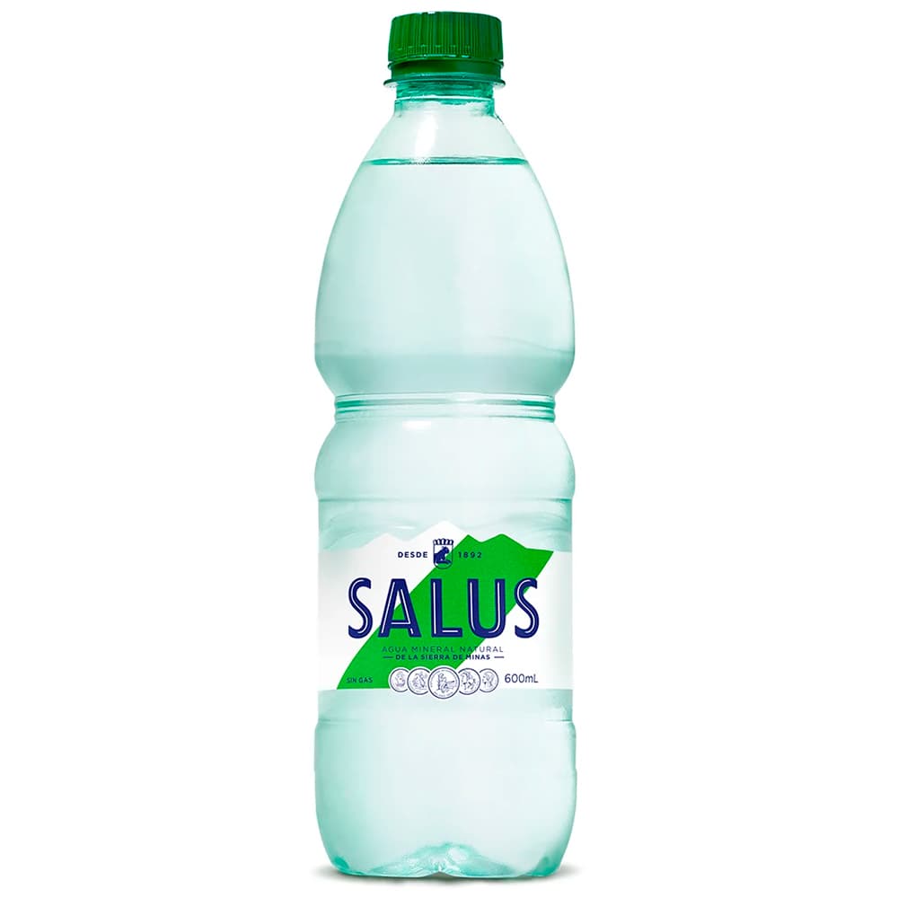 Agua sin gas